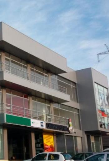 Comercial Building